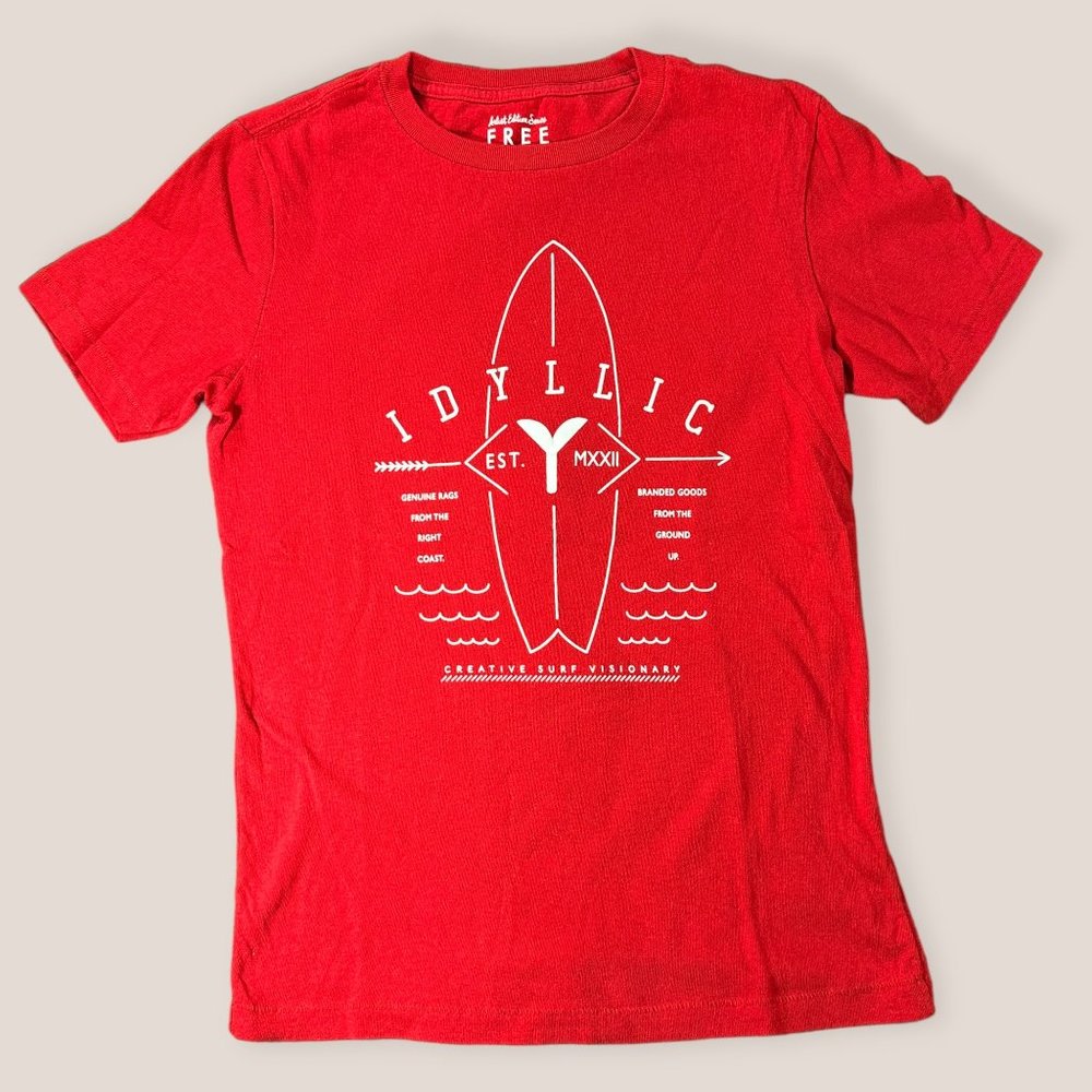 Free Skate - Idyllic Tee: Surf-Inspired, Artist Edition Series (Size Small)